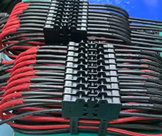 Luva tran&ccedil;ada expans&iacute;vel PET usada para chicote de fios do conector de alimenta&ccedil;&atilde;o multipinos